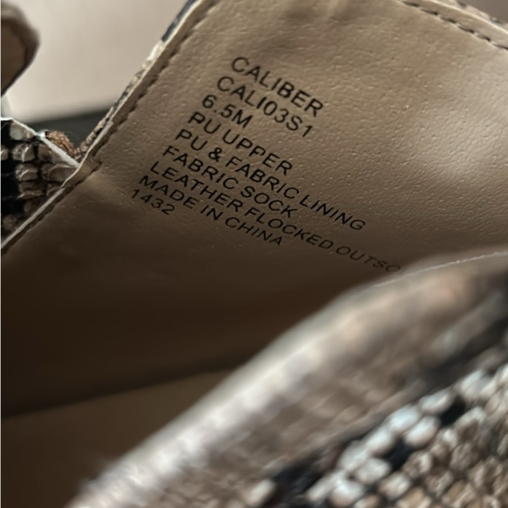 Steve Madden - Picture 4 of 5